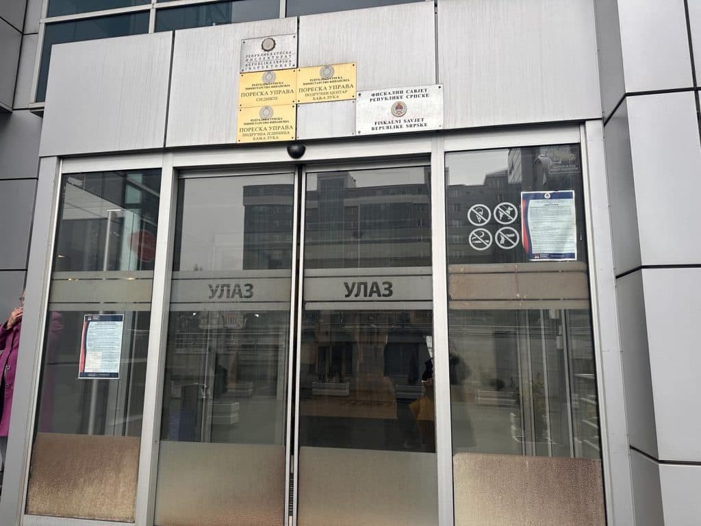 Gužva u Inspektoratu, u kancelariji 24 inspektora