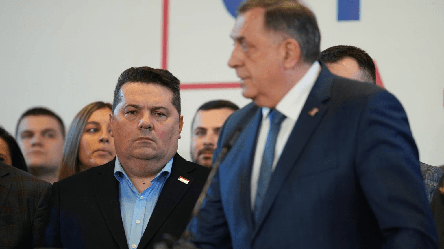 Vruća telefonska linija na relaciji Dodik-Stevandić! Razlog najava akcije SIPA!?