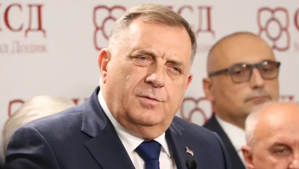 Dodik: SNSD zna ko su kandidati